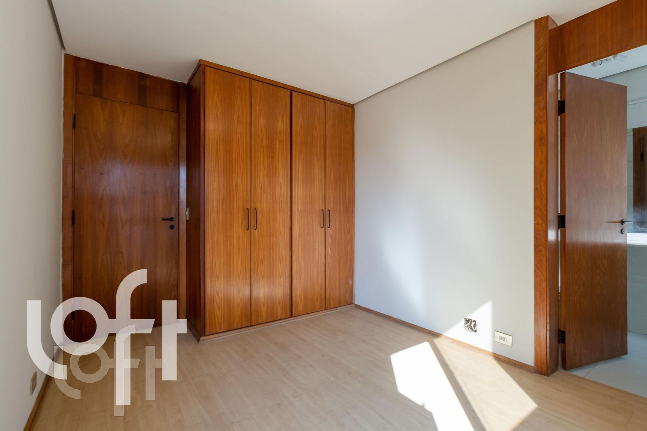 Apartamento à venda com 5 quartos, 360m² - Foto 7