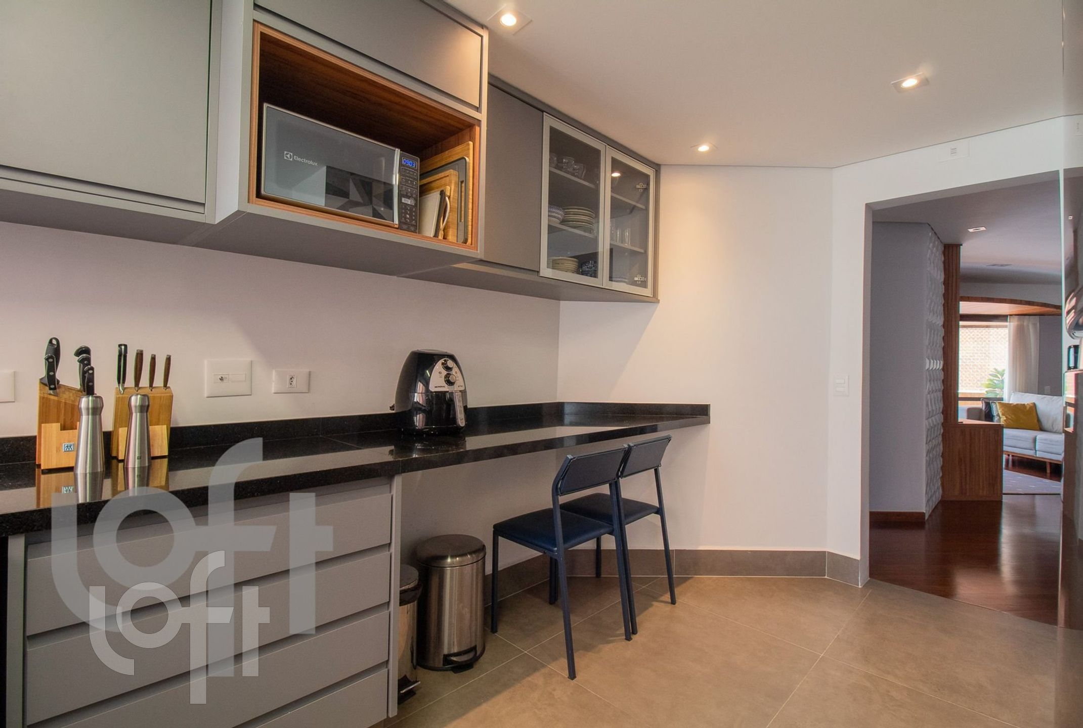 Apartamento à venda com 3 quartos, 133m² - Foto 31