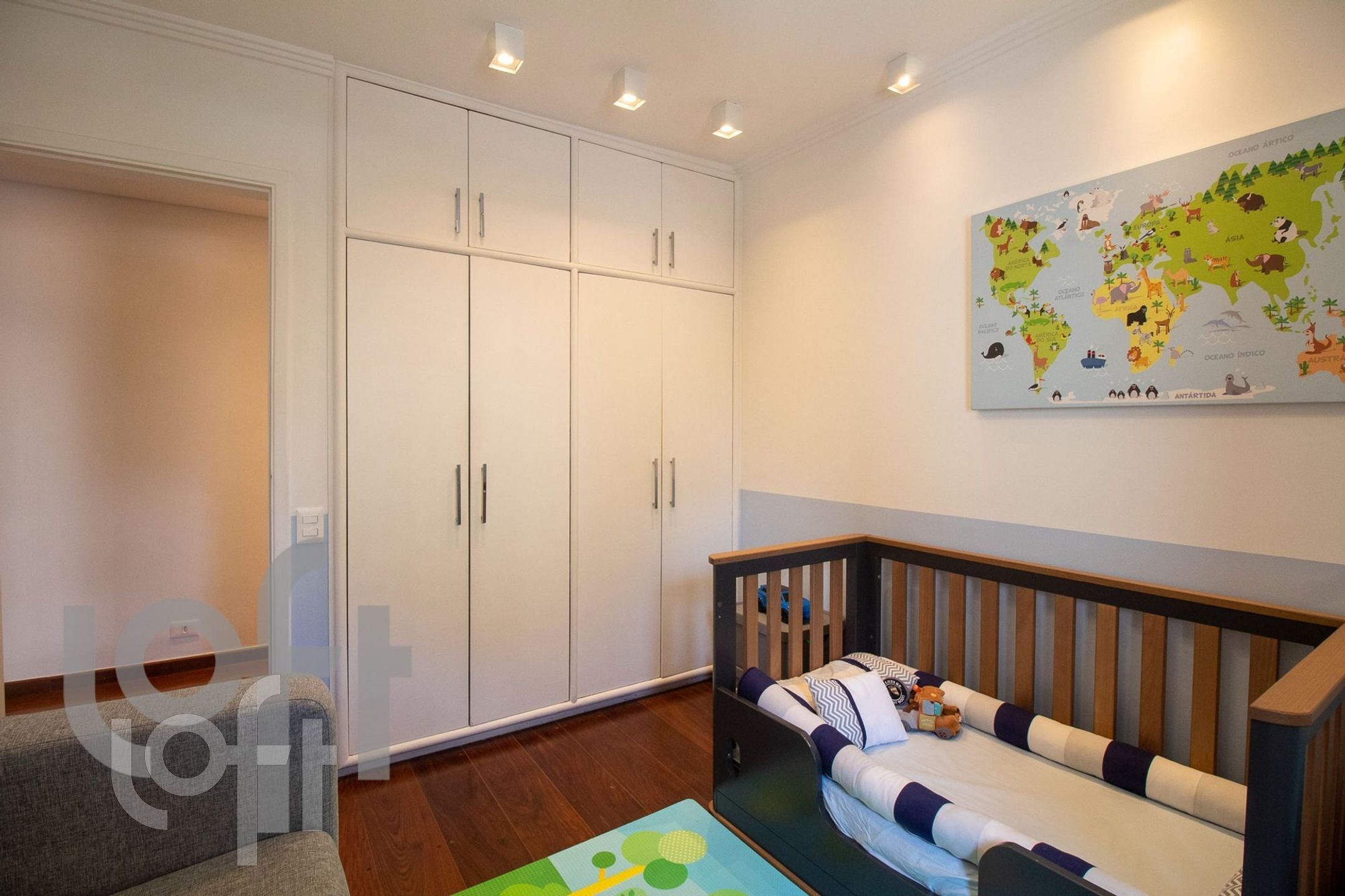 Apartamento à venda com 3 quartos, 133m² - Foto 9