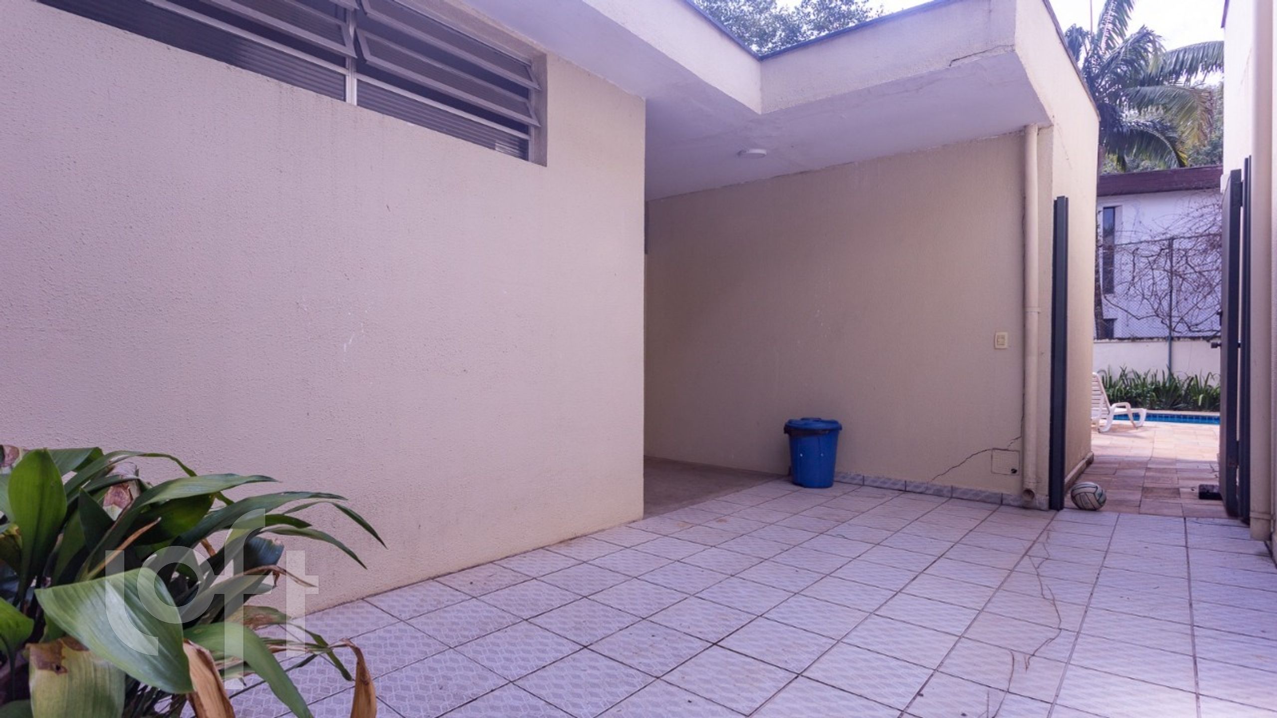 Casa à venda com 4 quartos, 400m² - Foto 14