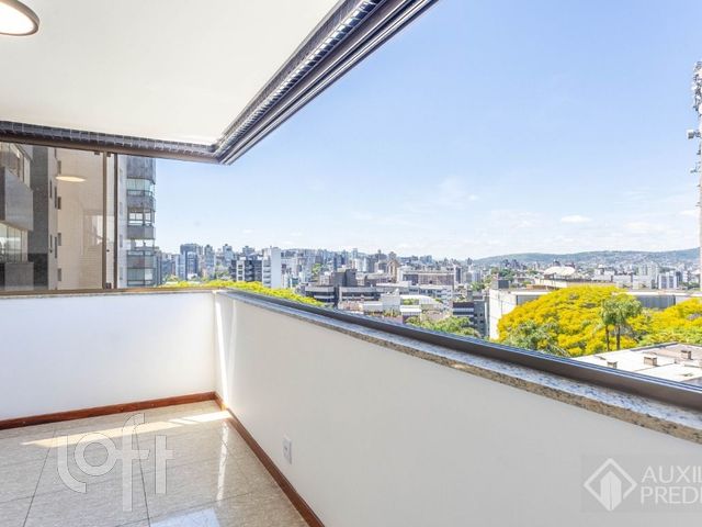 Apartamento com 84m², 2 dormitórios, 1 suíte, 1 vaga, Bela Vista em Porto Alegre