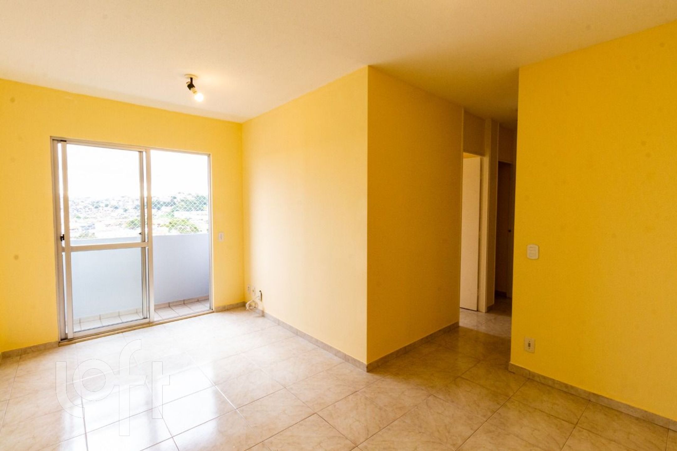 Apartamento à venda com 3 quartos, 56m² - Foto 2