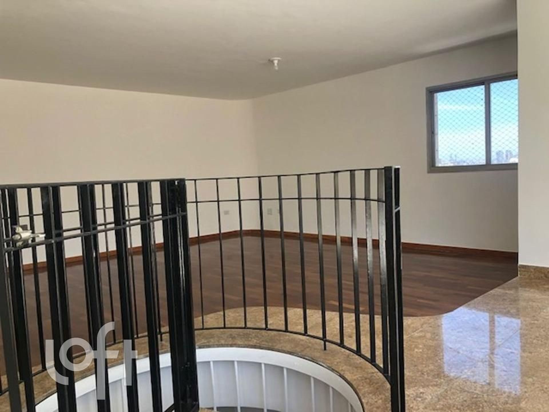 Apartamento à venda com 3 quartos, 225m² - Foto 5