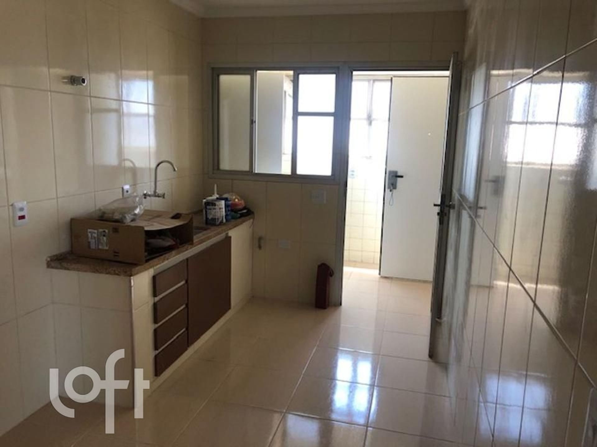 Apartamento à venda com 3 quartos, 225m² - Foto 12