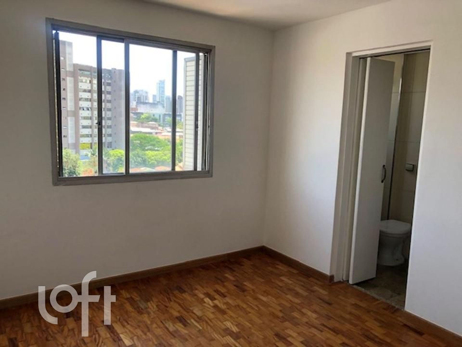 Apartamento à venda com 3 quartos, 225m² - Foto 4