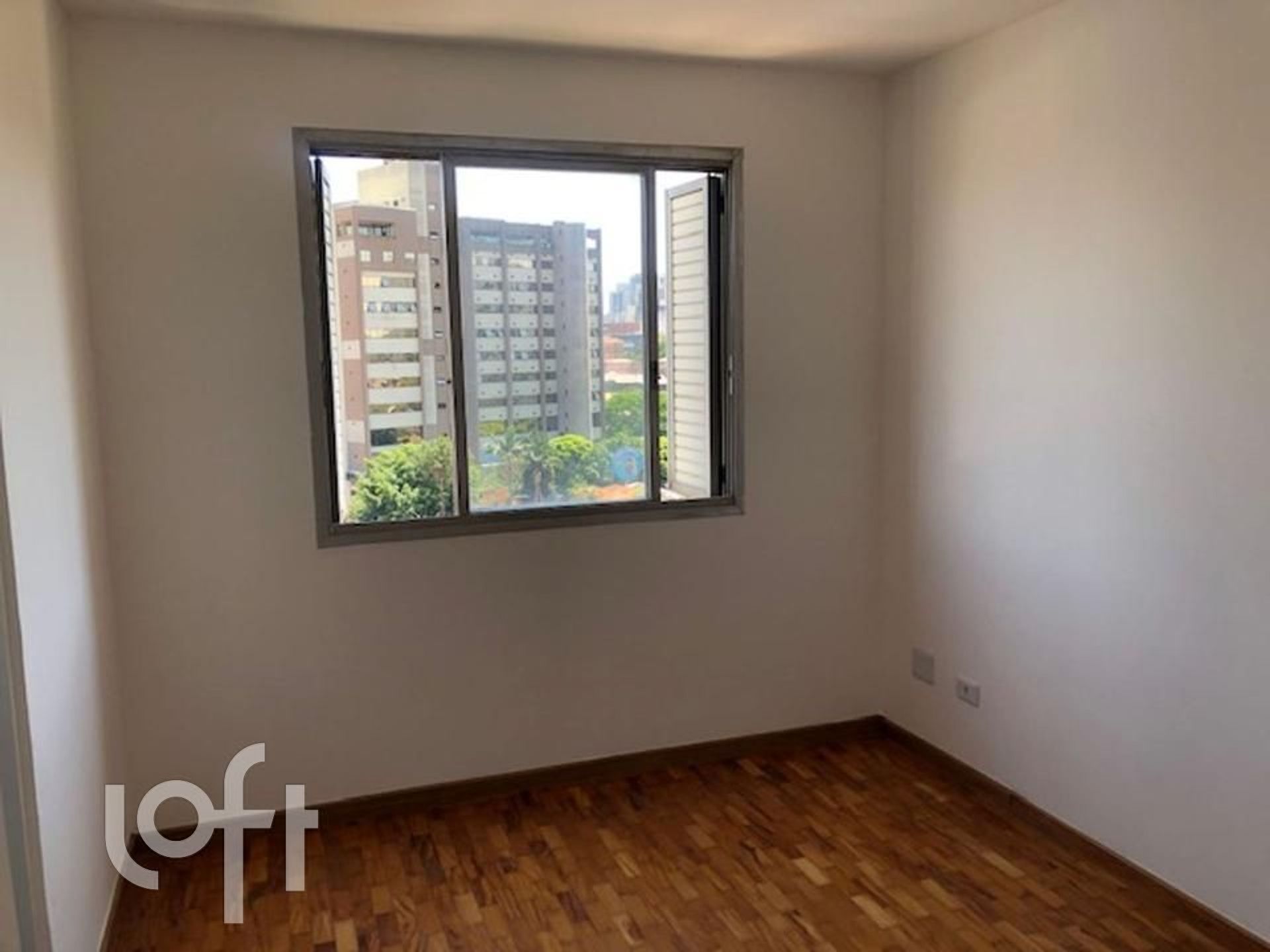 Apartamento à venda com 3 quartos, 225m² - Foto 3