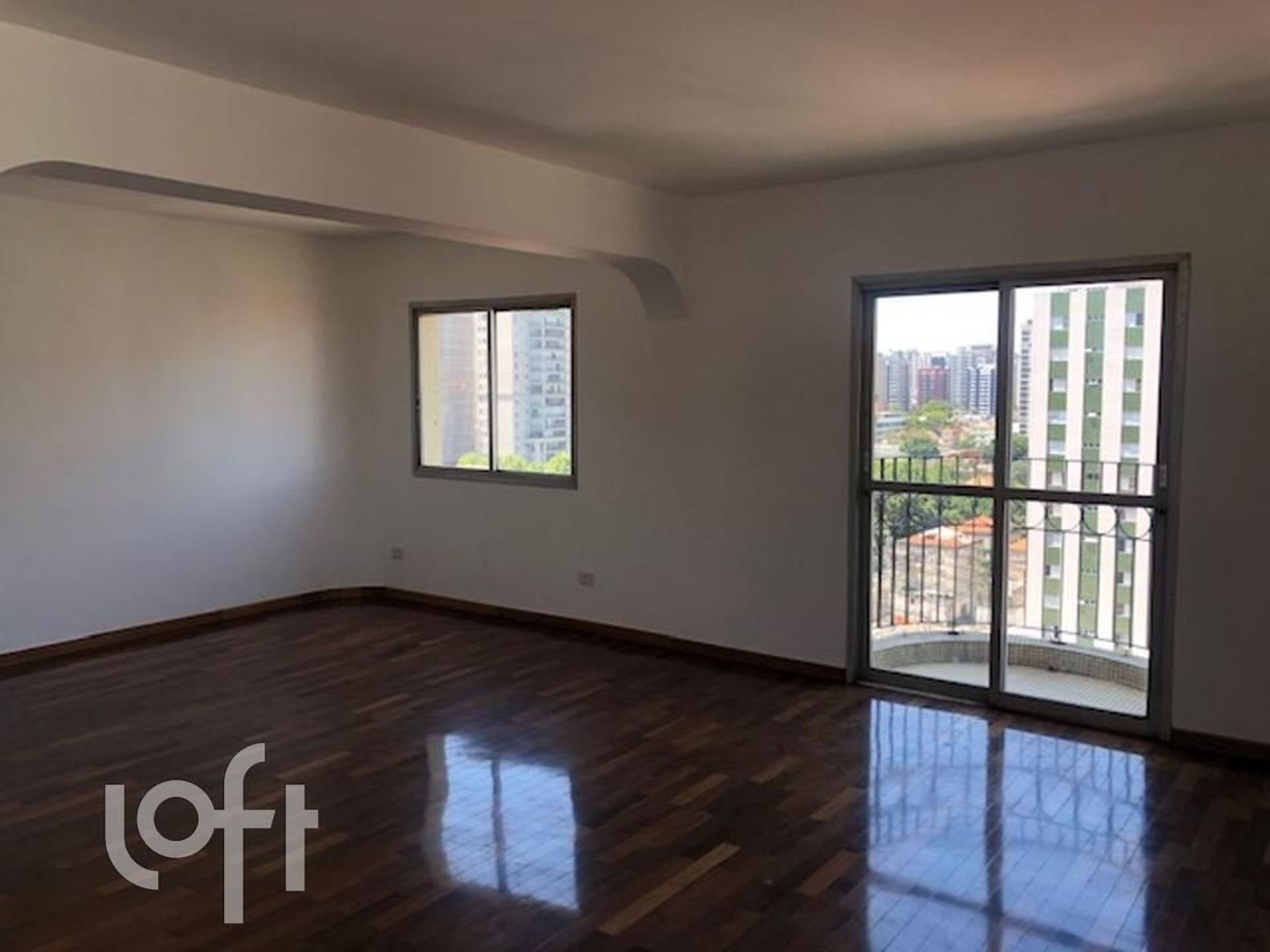 Apartamento à venda com 3 quartos, 225m² - Foto 18