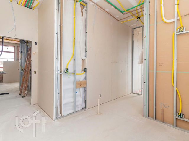 Apartamento com 29m², 1 dormitório, 1 vaga, Floresta em Porto Alegre