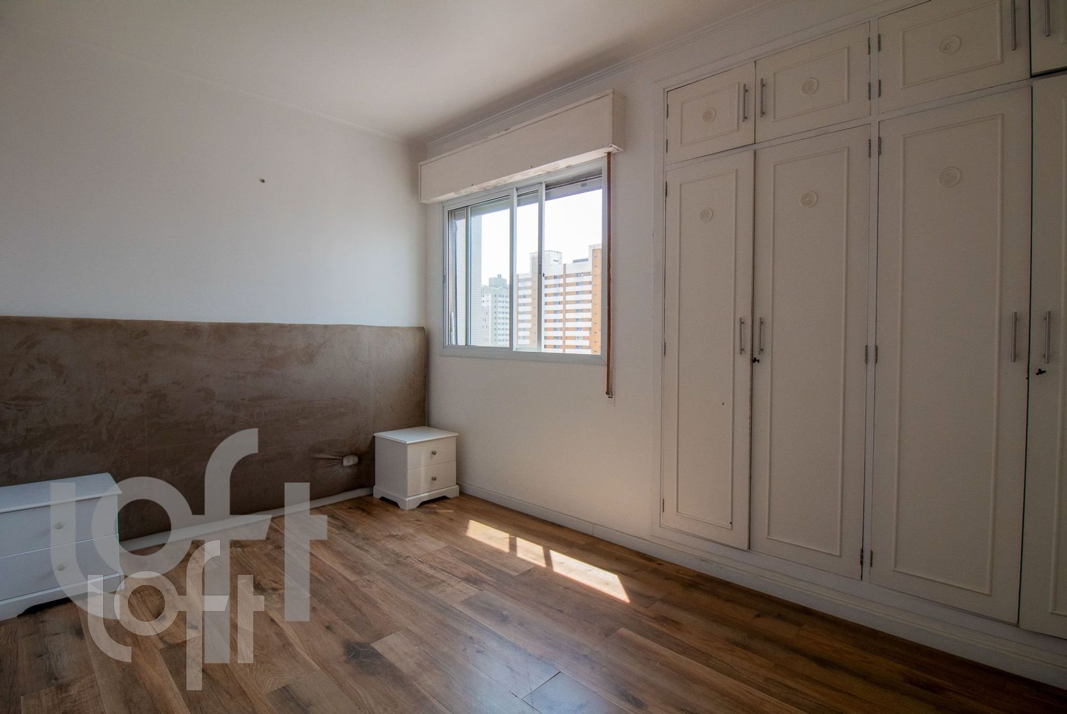 Apartamento à venda com 3 quartos, 118m² - Foto 9