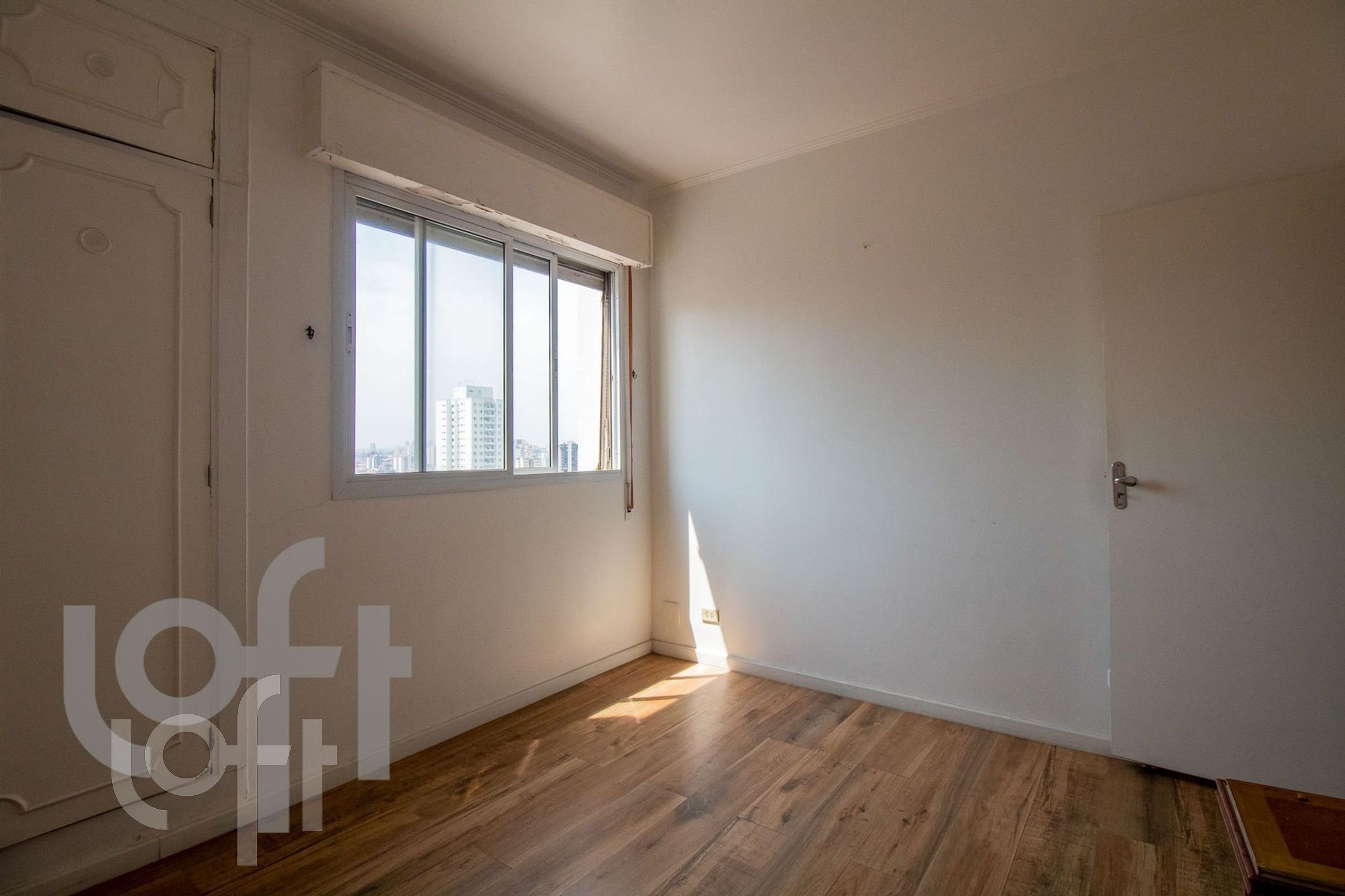 Apartamento à venda com 3 quartos, 118m² - Foto 11