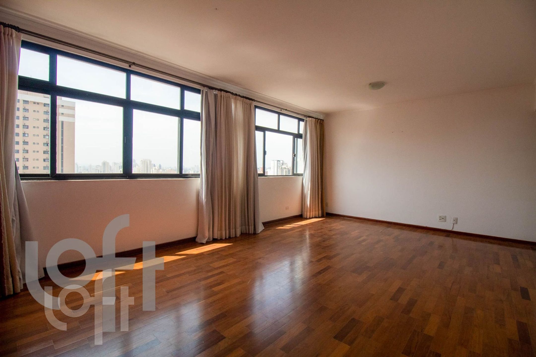 Apartamento à venda com 3 quartos, 118m² - Foto 22