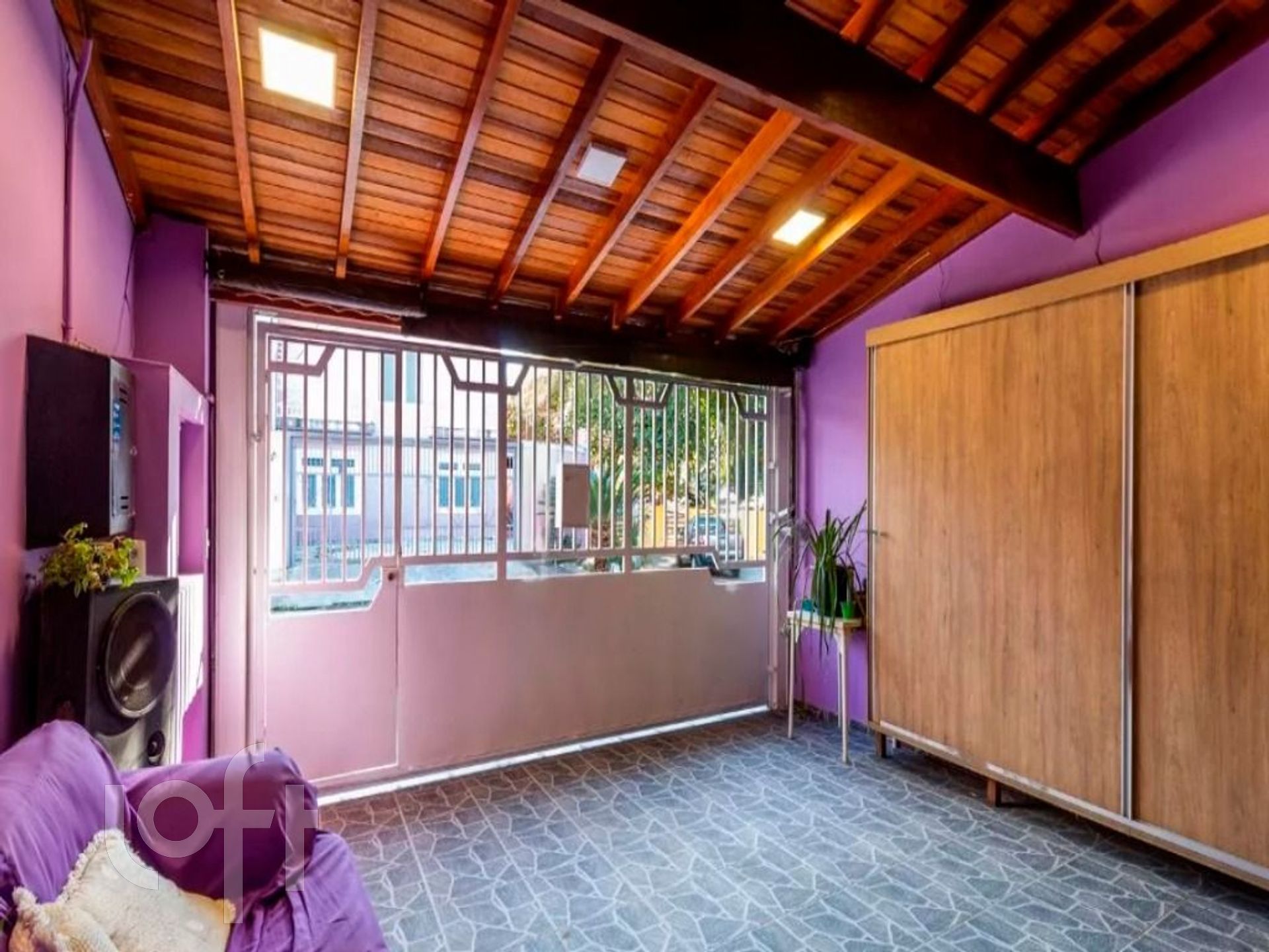 Casa à venda com 2 quartos, 120m² - Foto 11