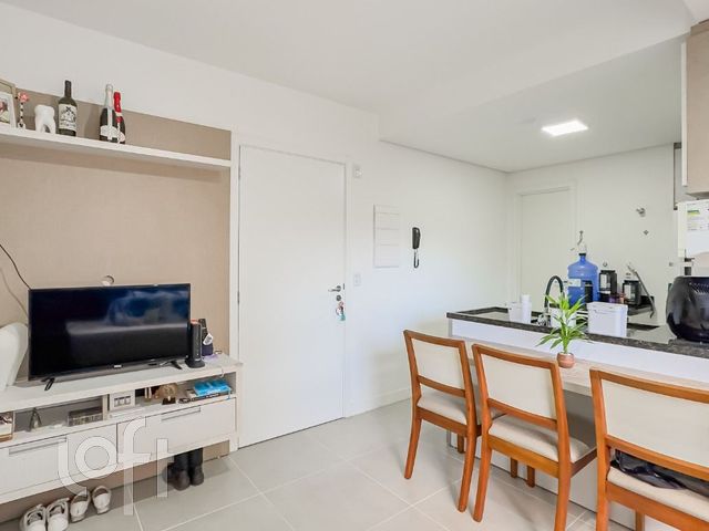 Apartamento com 31m², 1 dormitório, 1 vaga, Cidade Baixa em Porto Alegre