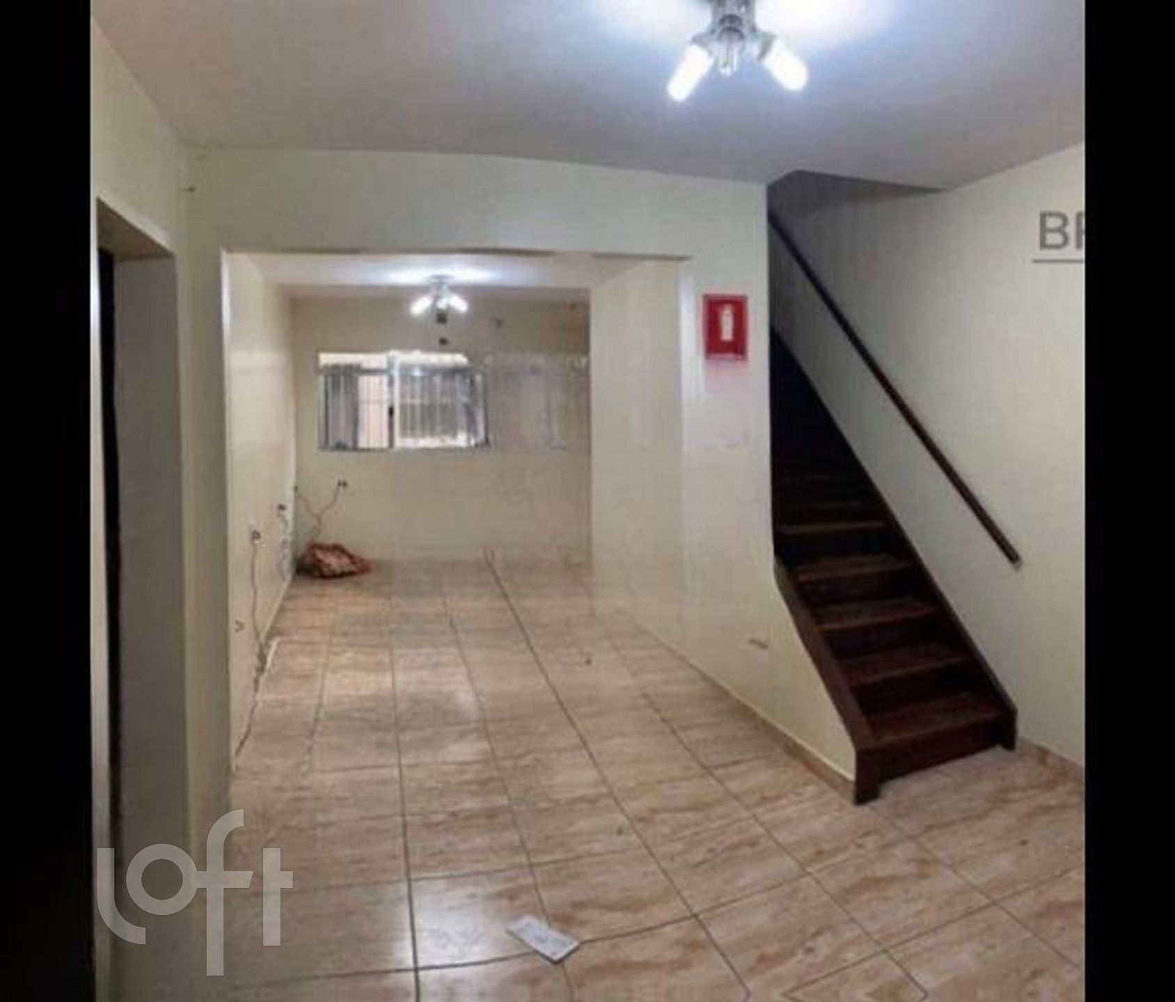 Casa à venda com 3 quartos, 225m² - Foto 8