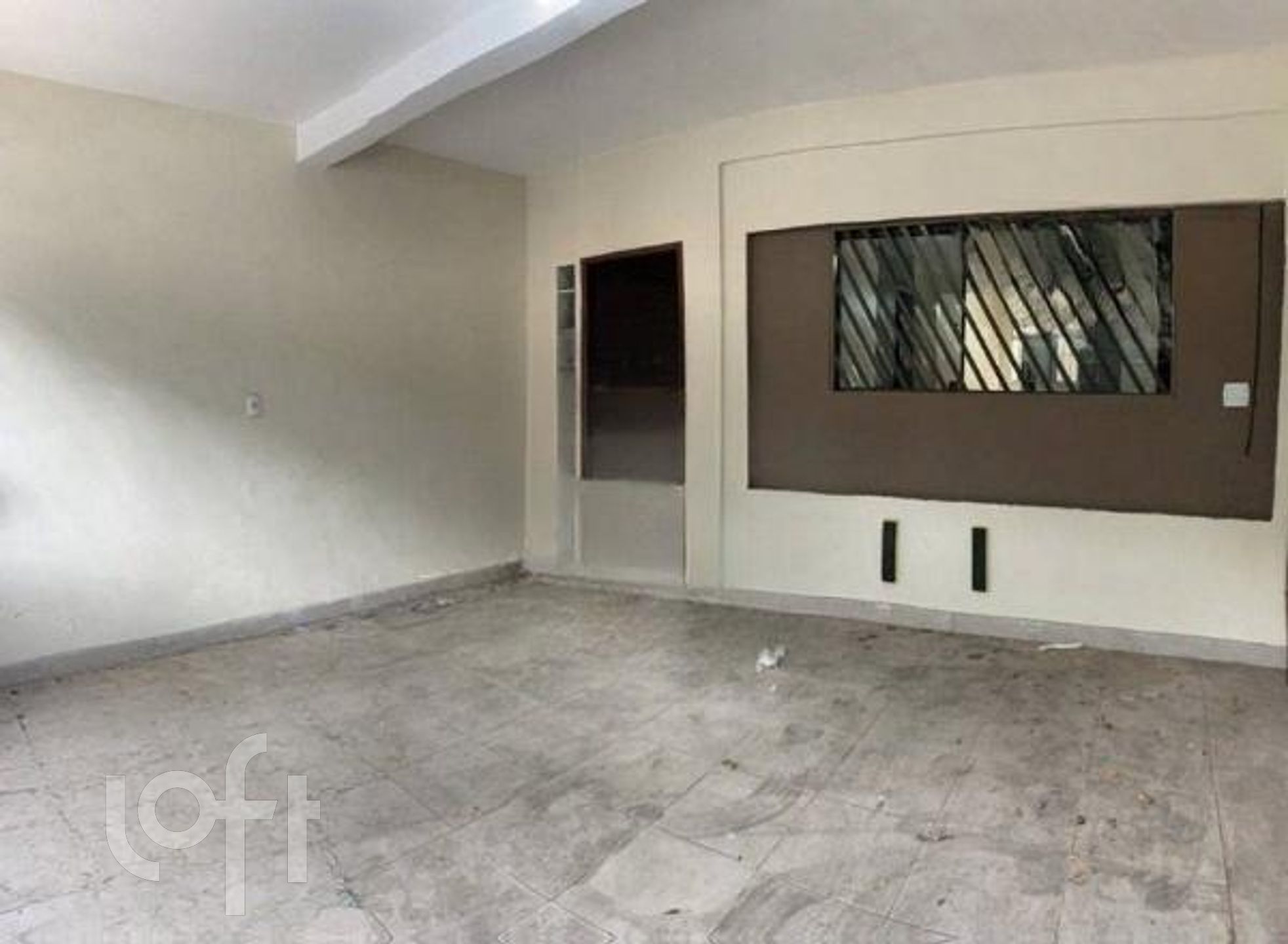 Casa à venda com 3 quartos, 225m² - Foto 1