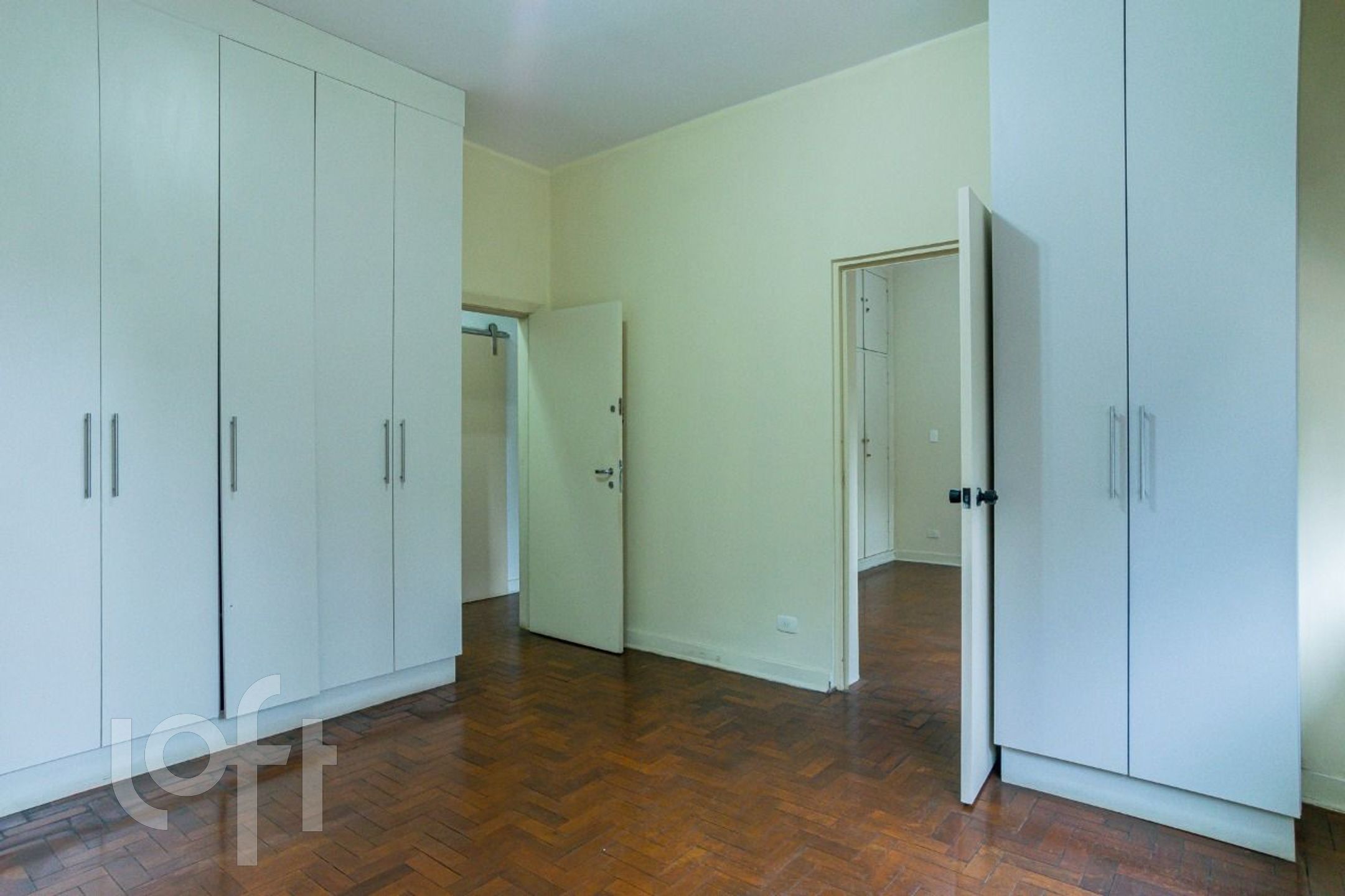 Apartamento à venda com 4 quartos, 240m² - Foto 13