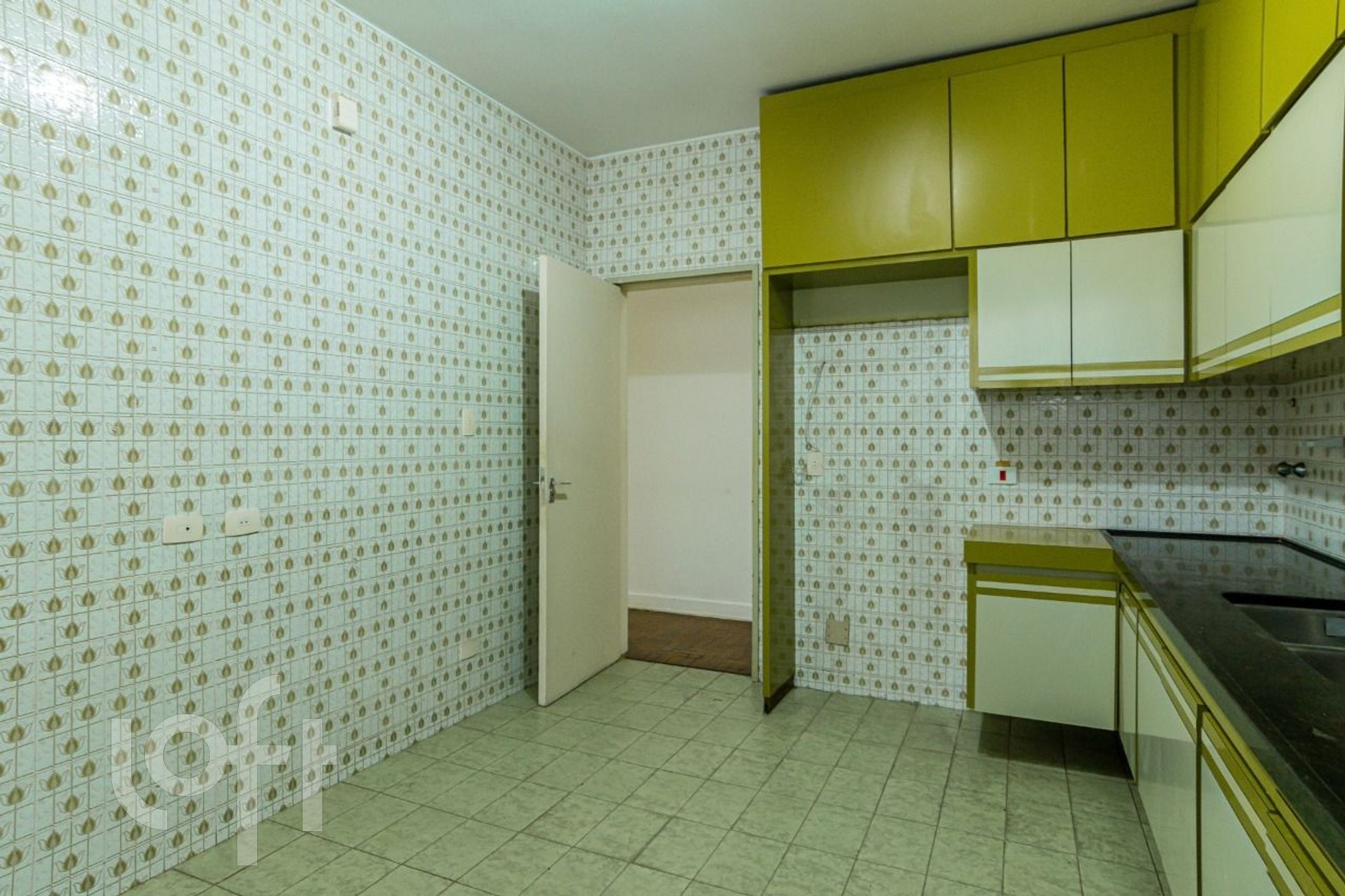 Apartamento à venda com 4 quartos, 240m² - Foto 8