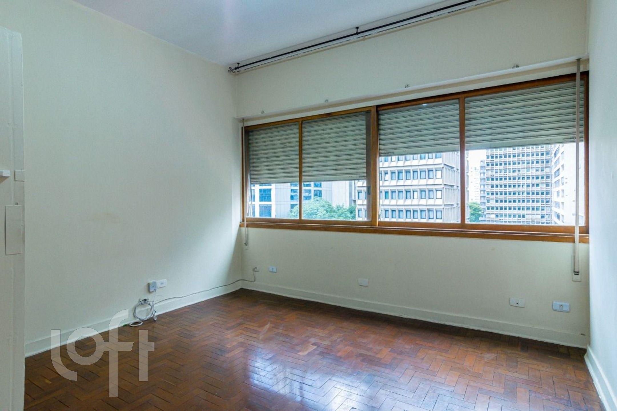 Apartamento à venda com 4 quartos, 240m² - Foto 19