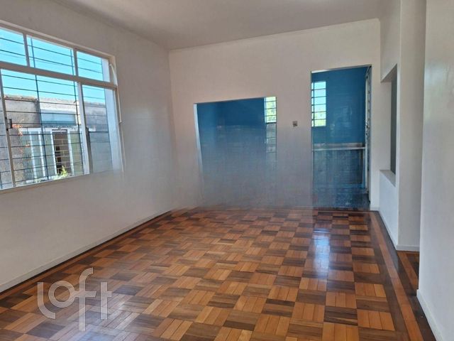 Casa com 115m², 2 dormitórios, Vila Ipiranga em Porto Alegre