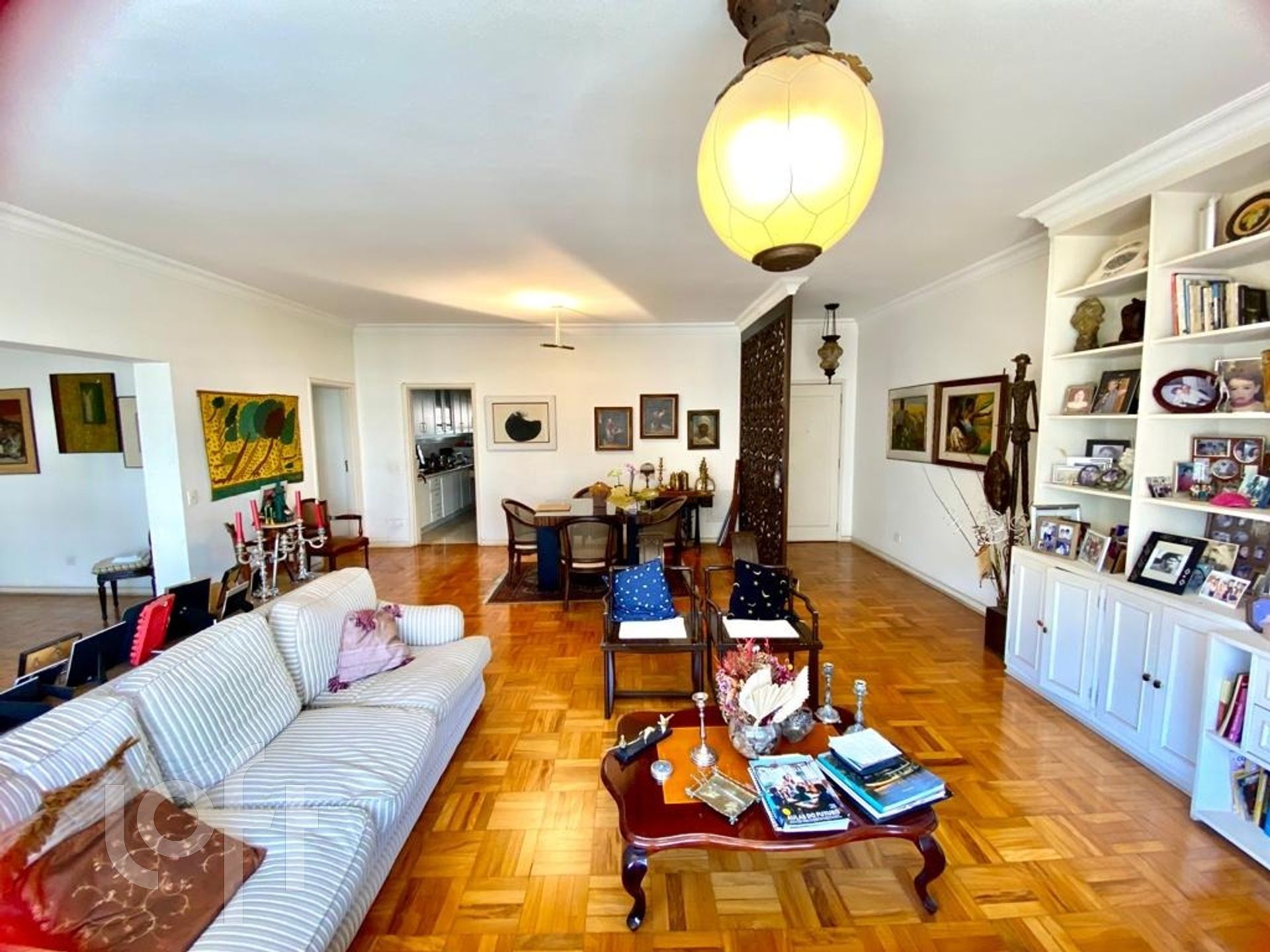 Apartamento à venda com 3 quartos, 176m² - Foto 9