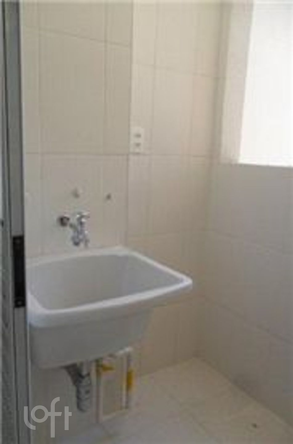 Apartamento à venda com 2 quartos, 70m² - Foto 4