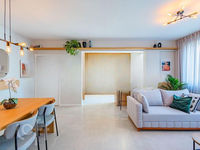 Apartamento com 97m², 3 dormitórios, 1 suíte, 1 vaga, Três Figueiras em Porto Alegre