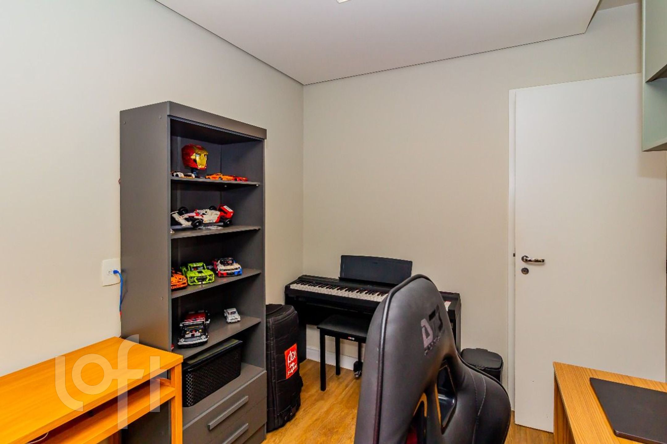 Apartamento à venda com 2 quartos, 78m² - Foto 28