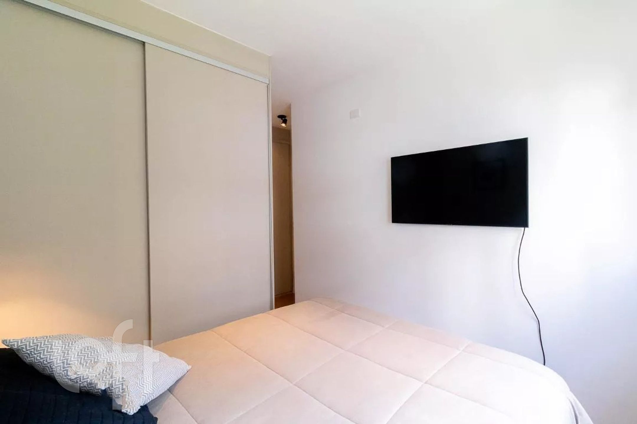 Apartamento à venda com 1 quarto, 58m² - Foto 15