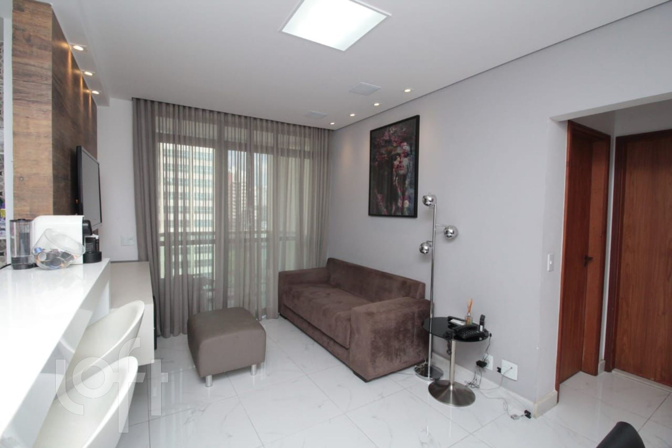 Apartamento à venda com 1 quarto, 49m² - Foto 1