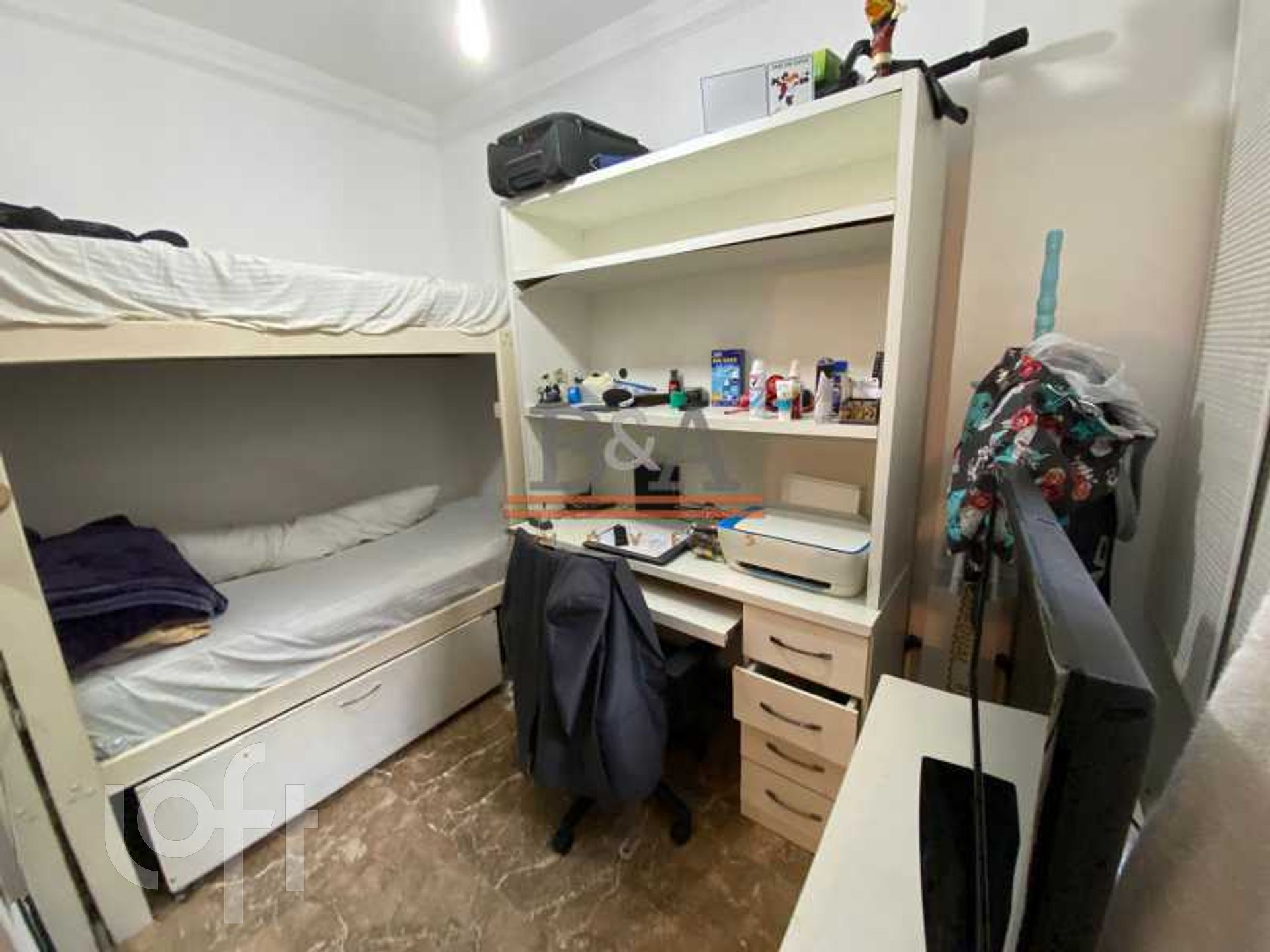 Apartamento à venda com 3 quartos, 111m² - Foto 7