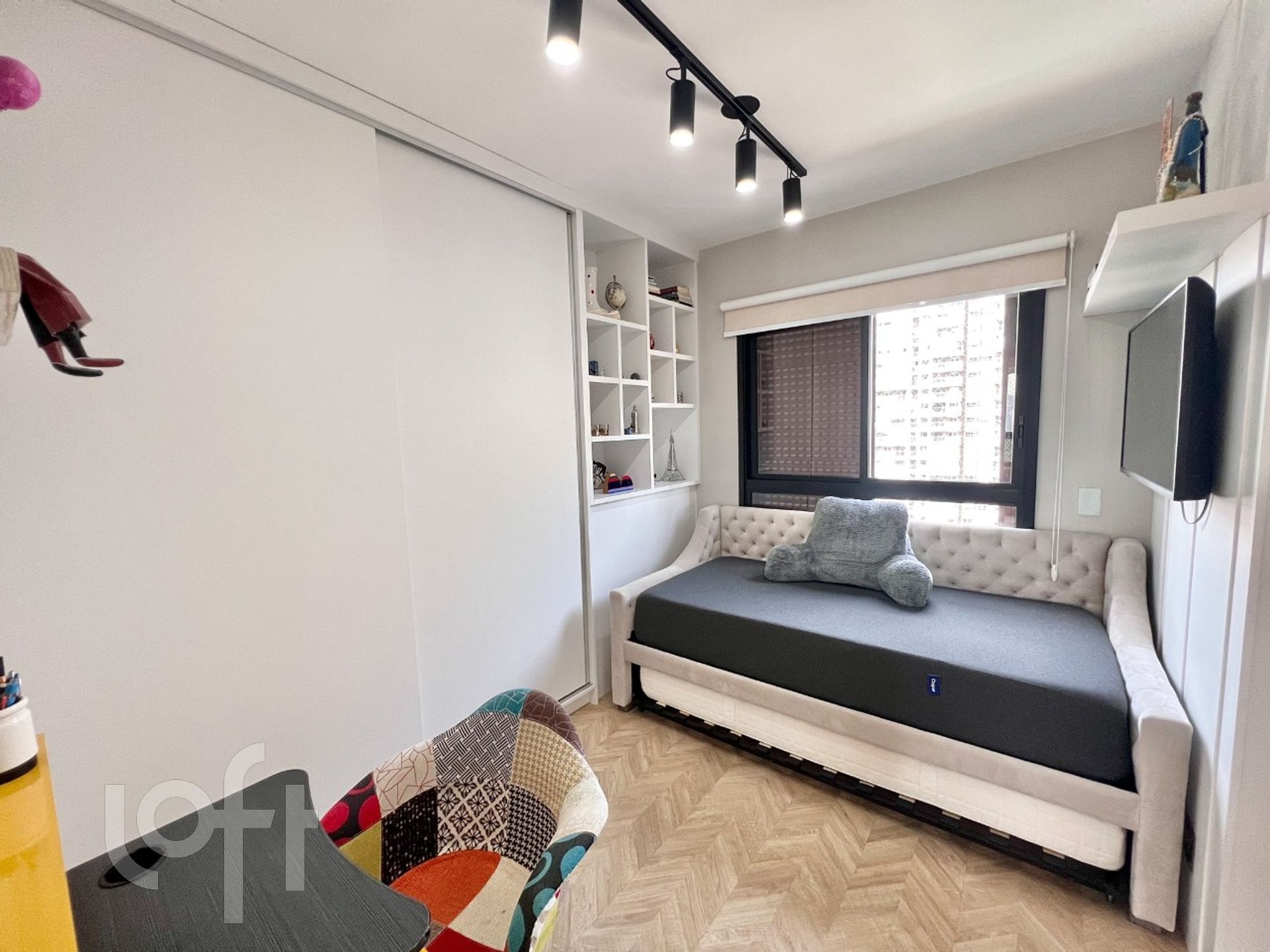 Apartamento à venda com 3 quartos, 145m² - Foto 12