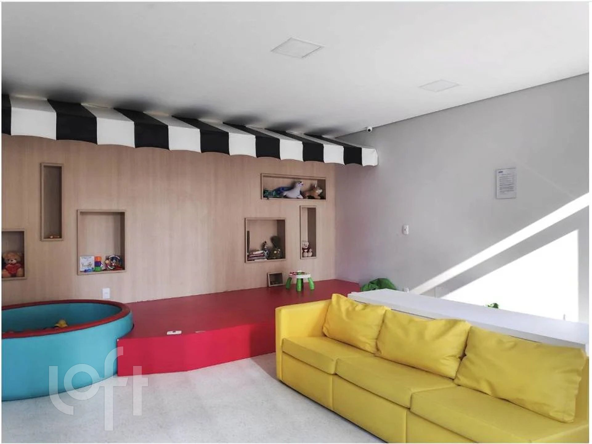 Apartamento à venda com 2 quartos, 52m² - Foto 8