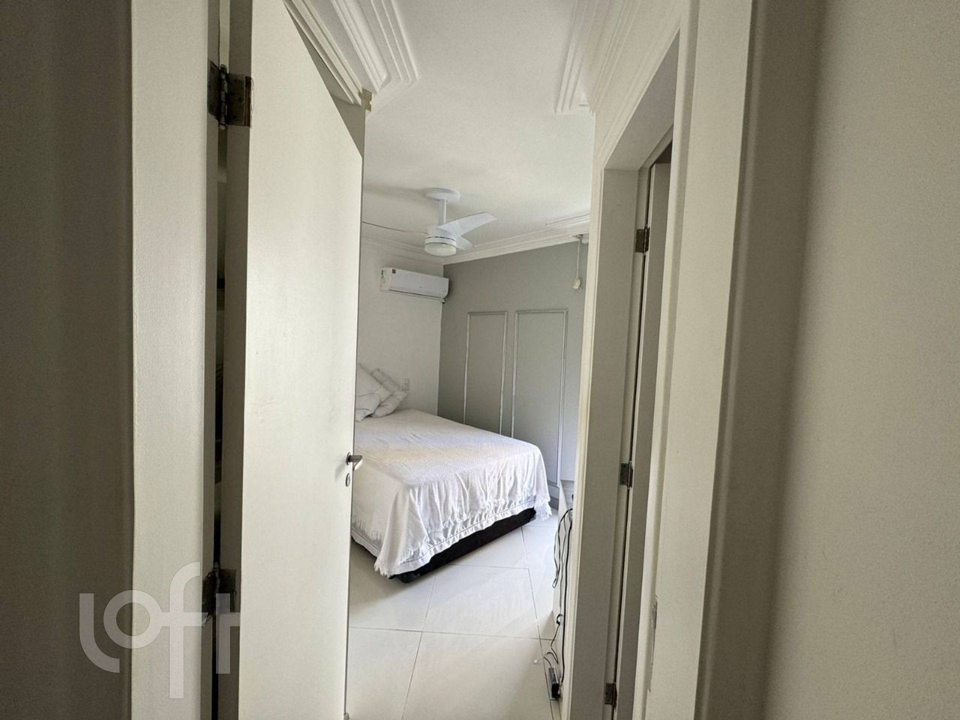 Apartamento à venda com 3 quartos, 123m² - Foto 17