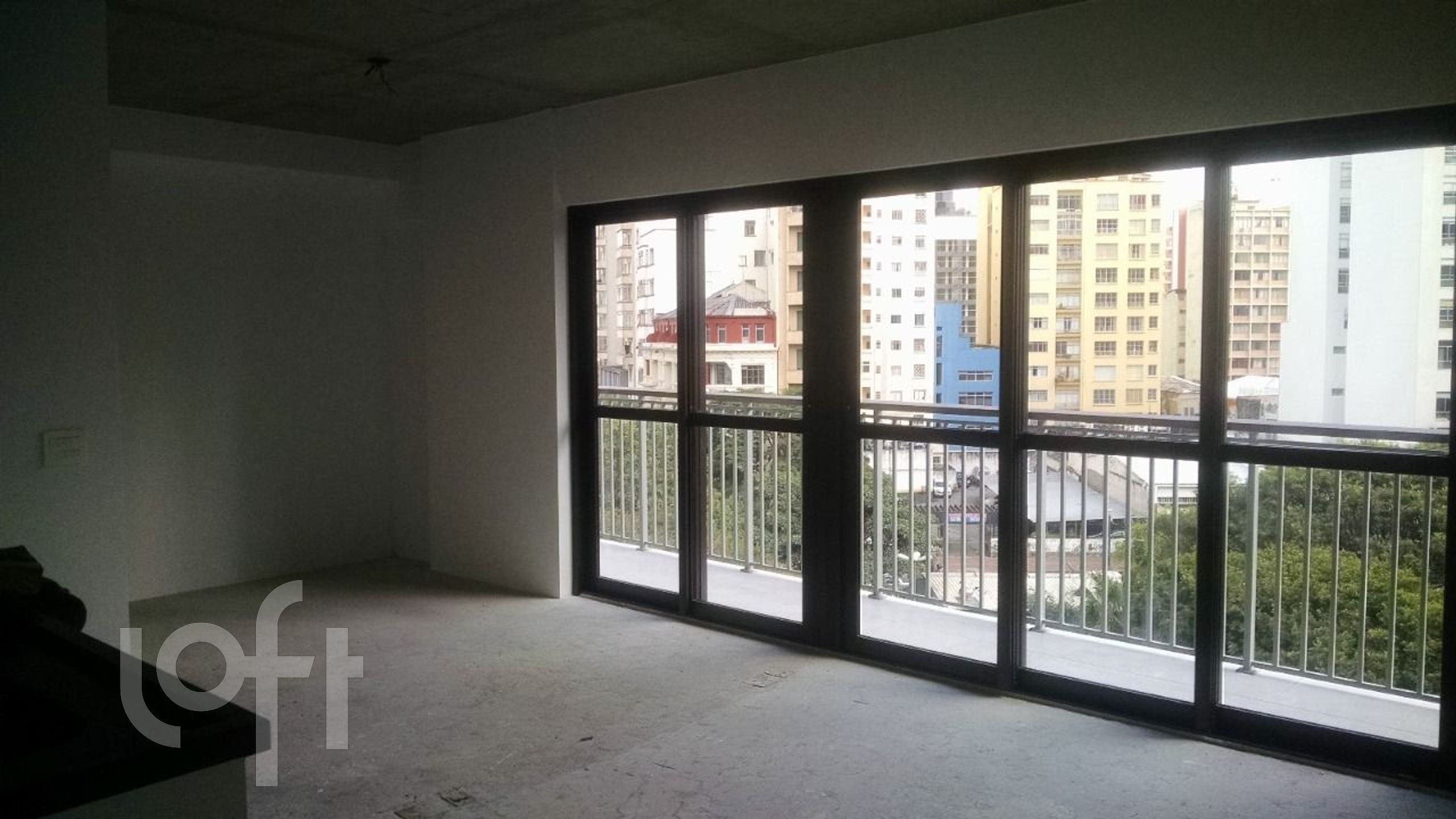 Apartamento à venda com 1 quarto, 43m² - Foto 1