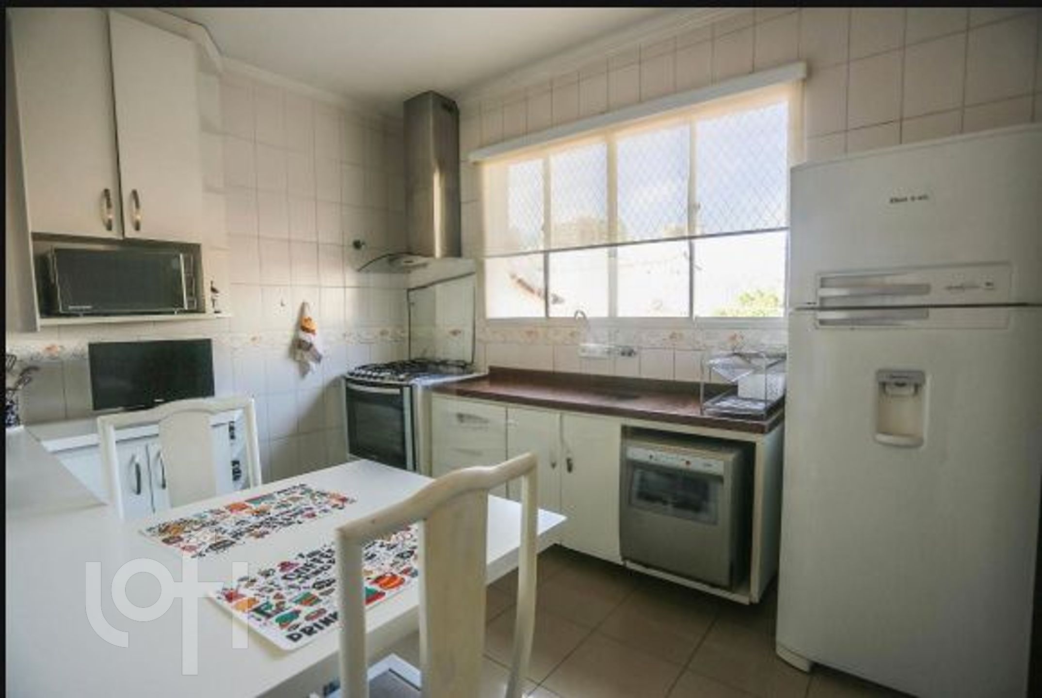 Casa à venda com 3 quartos, 260m² - Foto 14