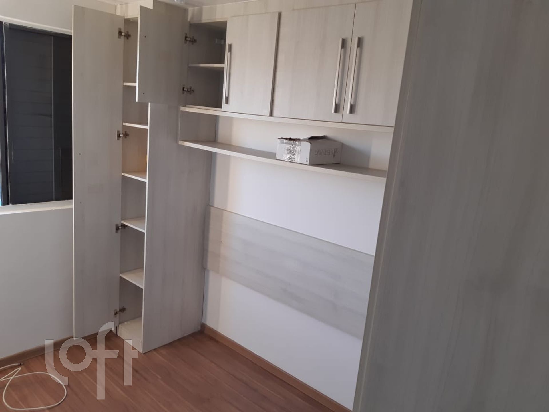 Apartamento à venda com 2 quartos, 47m² - Foto 2