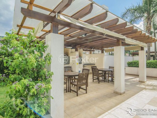 Apartamento com 70m², 2 dormitórios, 1 suíte, 1 vaga, Cristo Redentor em Porto Alegre