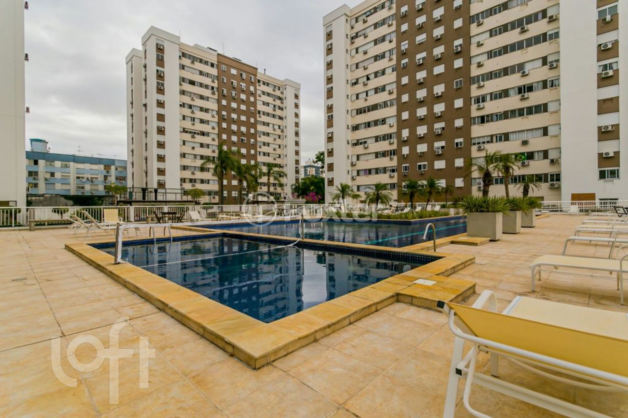 Apartamento com 70m², 2 dormitórios, 1 suíte, 1 vaga, Cristo Redentor em Porto Alegre