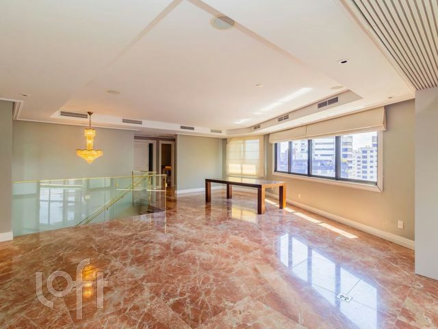 Apartamento com 257m², 2 dormitórios, 2 suítes, 4 vagas, Bela Vista em Porto Alegre