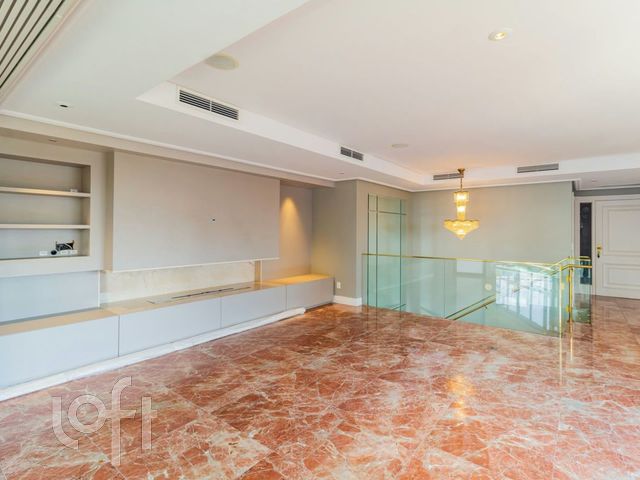 Apartamento com 257m², 2 dormitórios, 2 suítes, 4 vagas, Bela Vista em Porto Alegre