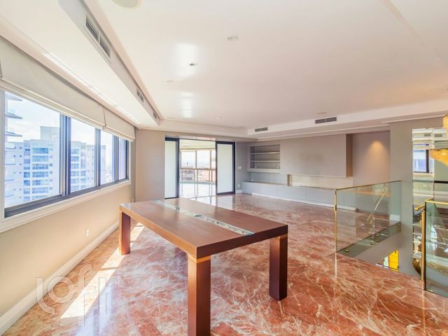 Apartamento com 257m², 2 dormitórios, 2 suítes, 4 vagas, Bela Vista em Porto Alegre