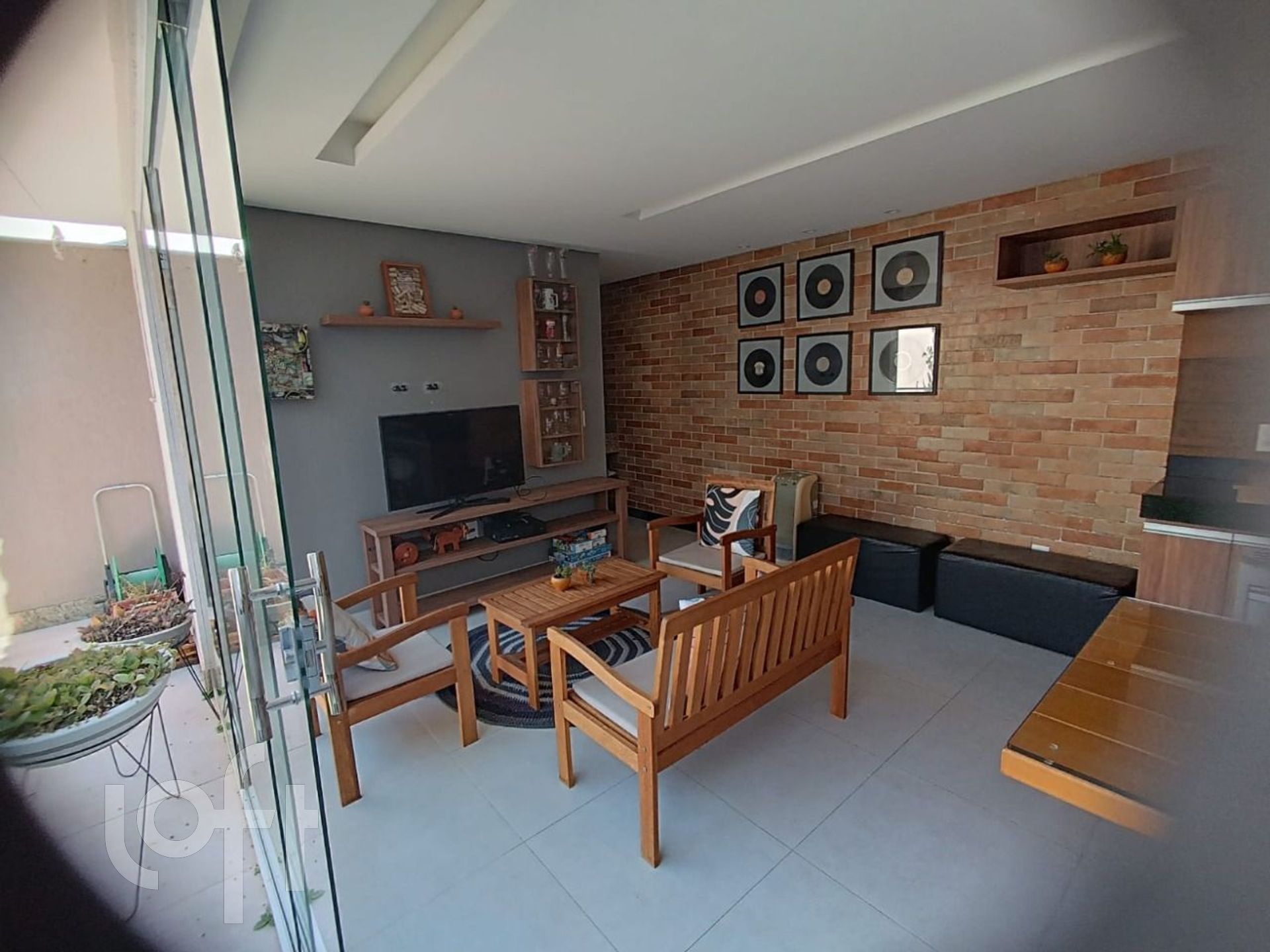 Casa à venda com 3 quartos, 257m² - Foto 10