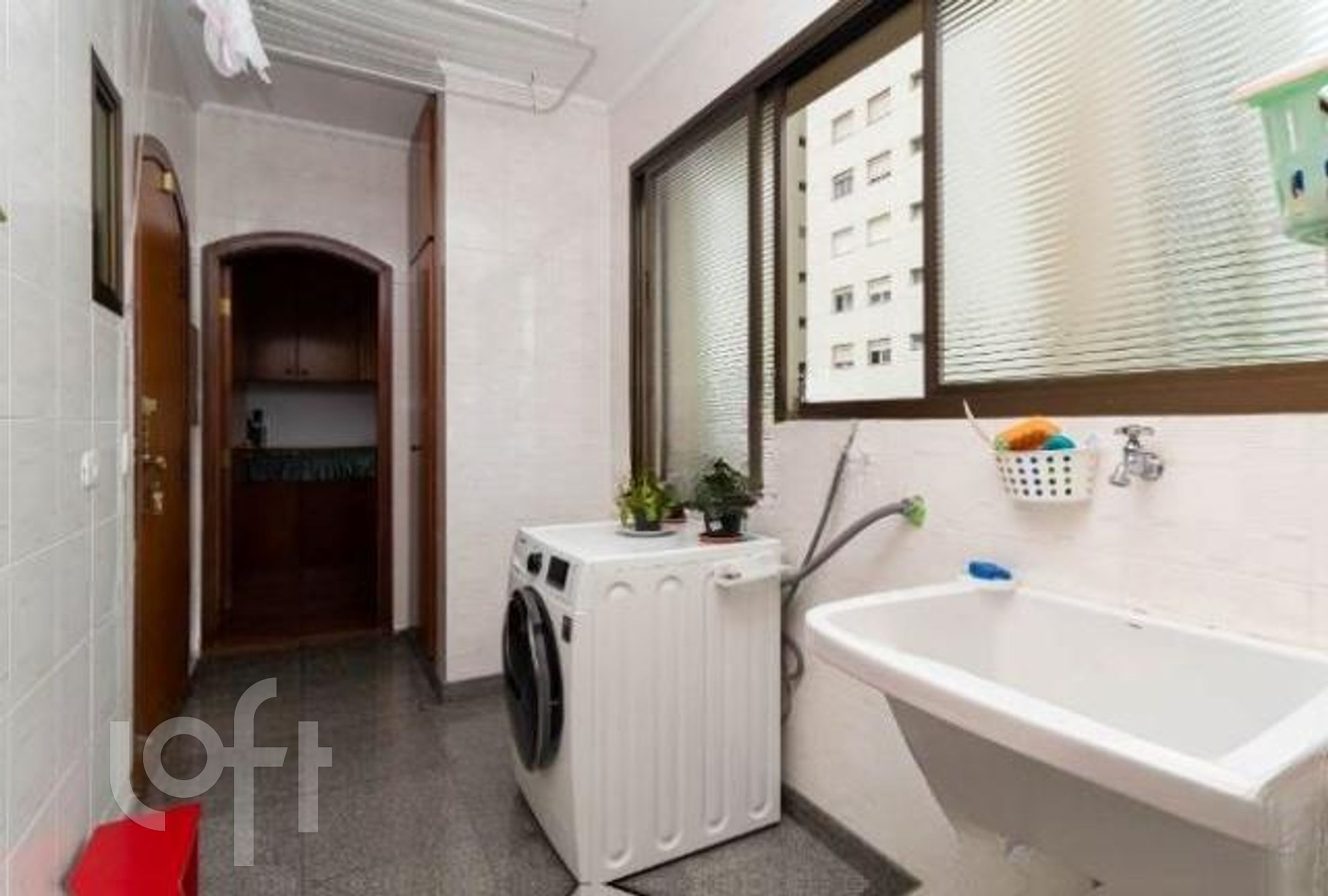 Apartamento à venda com 3 quartos, 160m² - Foto 13