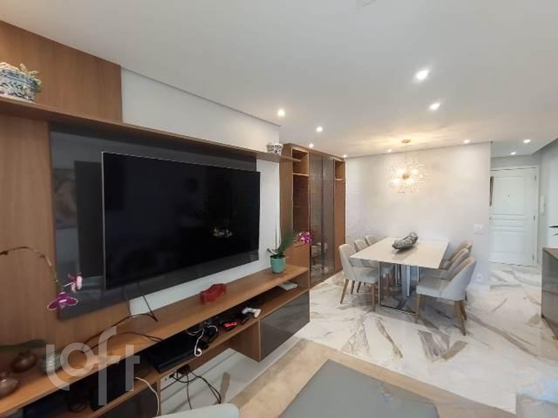 Apartamento à venda com 3 quartos, 92m² - Foto 2