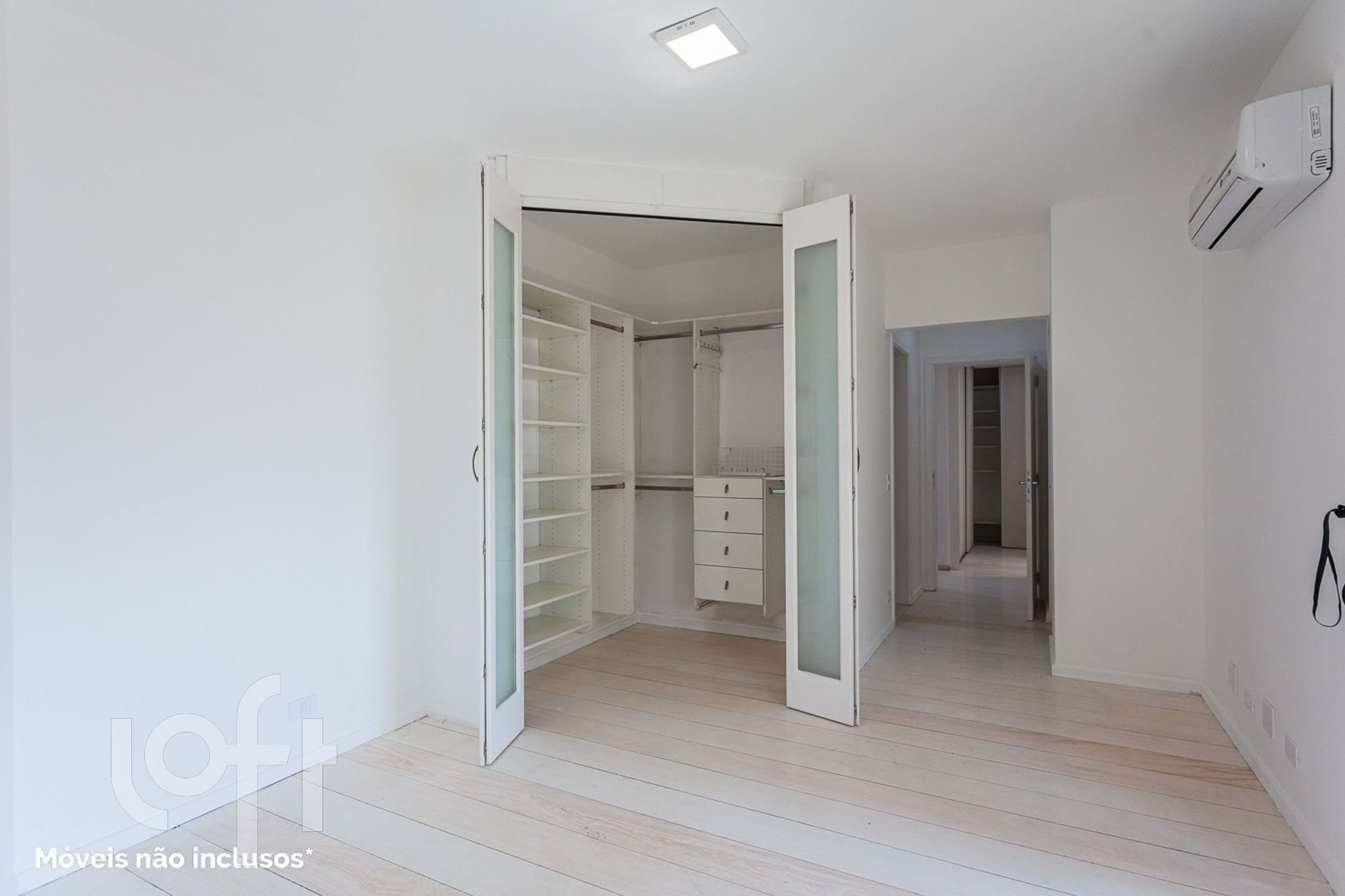 Apartamento à venda com 3 quartos, 276m² - Foto 18