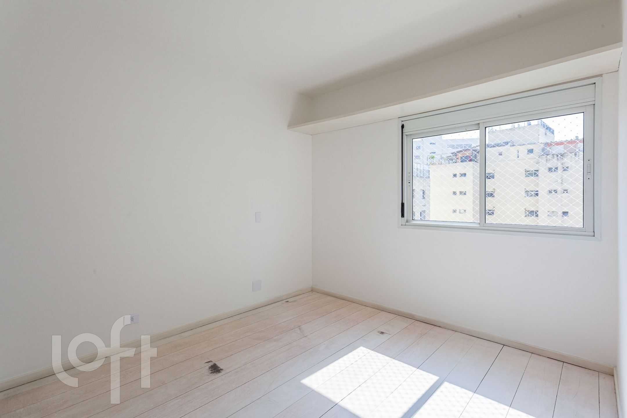 Apartamento à venda com 3 quartos, 276m² - Foto 17