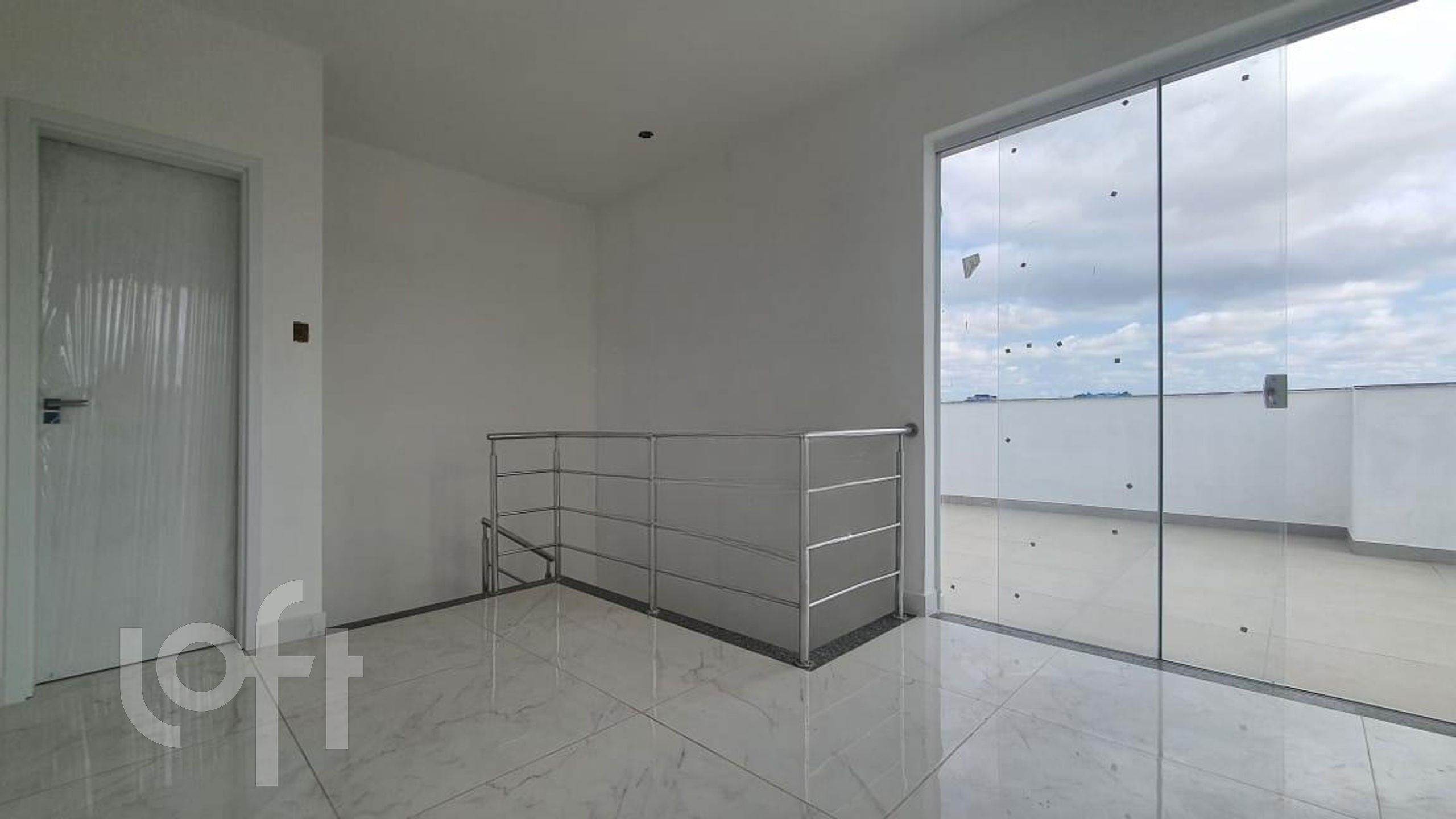 Apartamento à venda com 3 quartos, 135m² - Foto 10