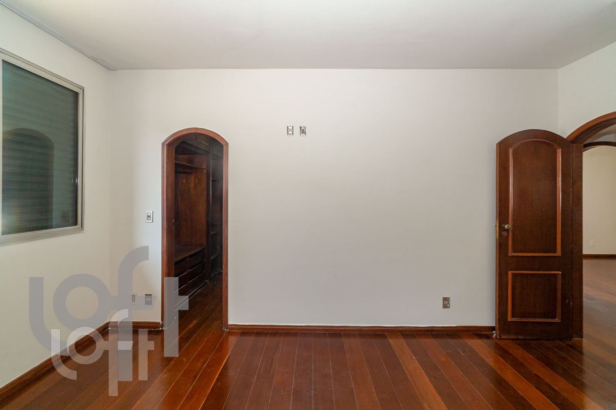 Apartamento à venda com 4 quartos, 340m² - Foto 15