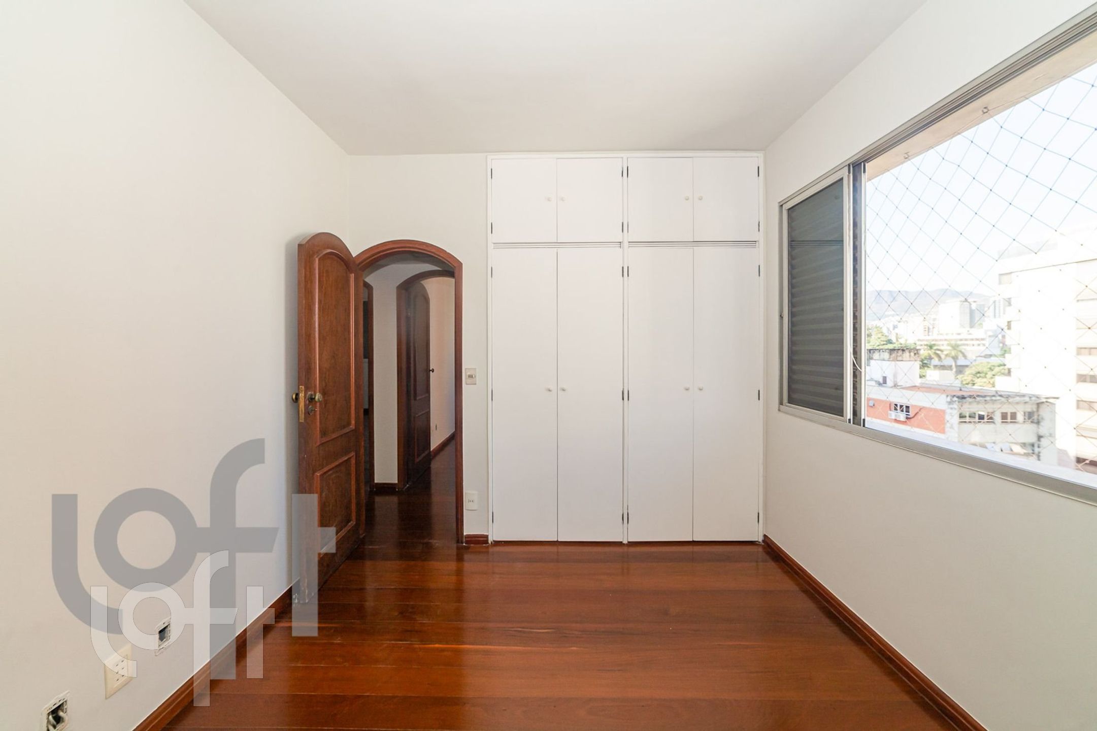 Apartamento à venda com 4 quartos, 340m² - Foto 6