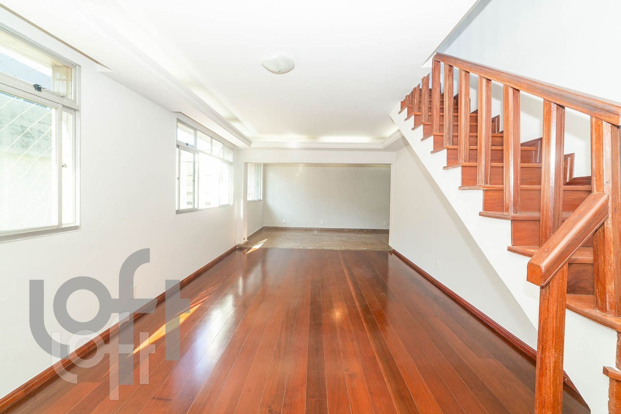 Apartamento à venda com 4 quartos, 340m² - Foto 1